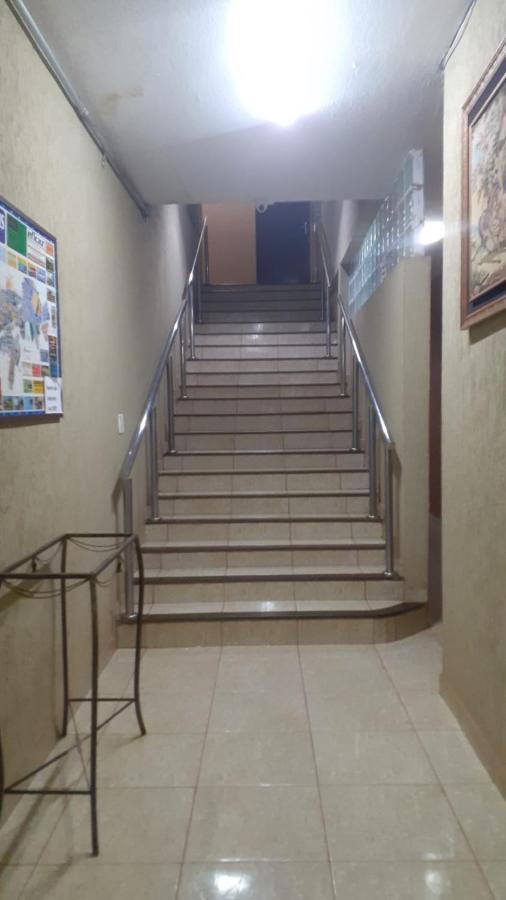 Salata Hotel Centro Jardinópolis Buitenkant foto